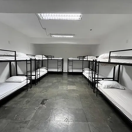 Arcos Da Lapa Hostel-3